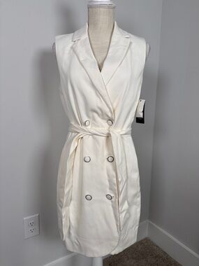 Guess Cream White Sleeveless Blazer Dress with Belt